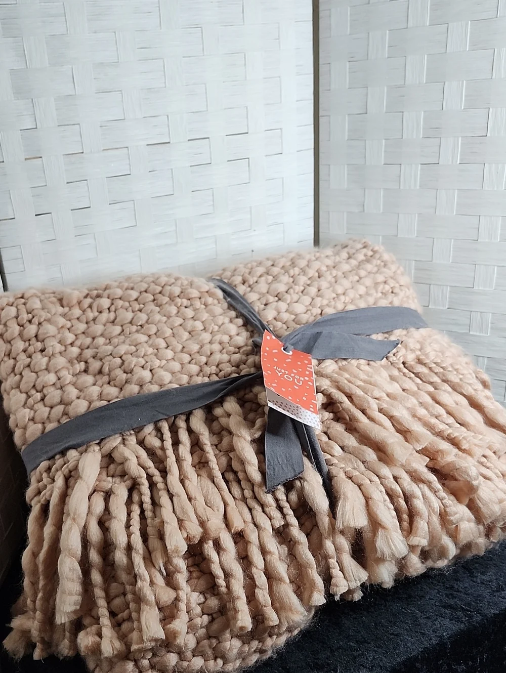👉*NWT* ARTISAN CRAFTED WEST ELM SOLID BASKETWEAVE KNIT THROW ~BLUSH ~50